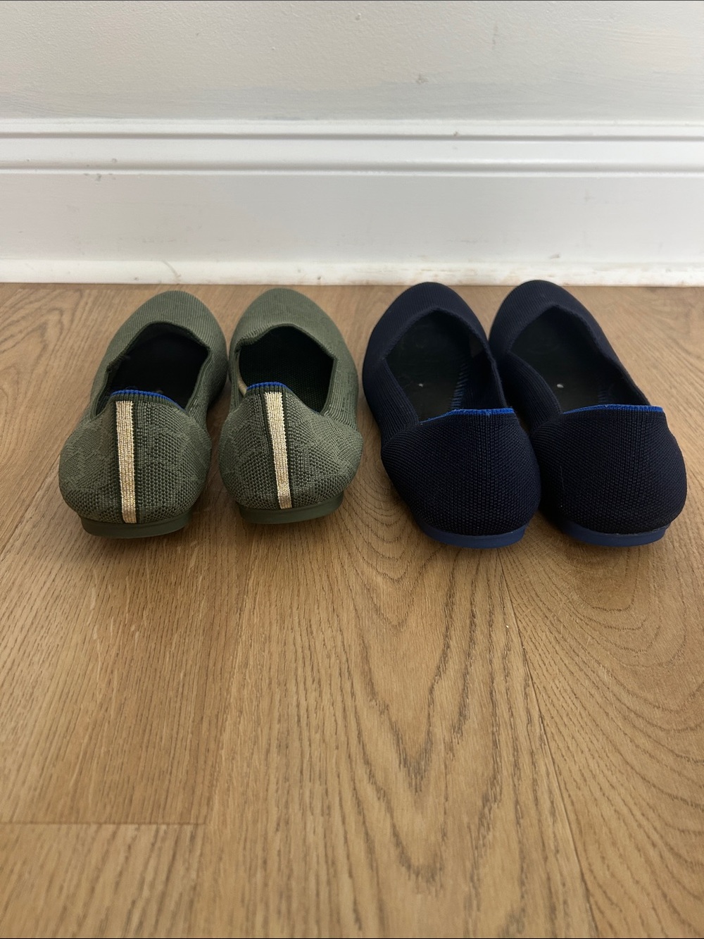 Rothy's Women's Bundle of 4 Pairs Size 10 - Picture 4 of 8